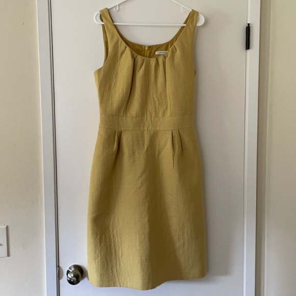 Banana Republic Dresses & Skirts - Banana Republic Chartreuse Yellow Midi Dress